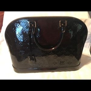 Louis Vuitton brass Vernis Alma GM